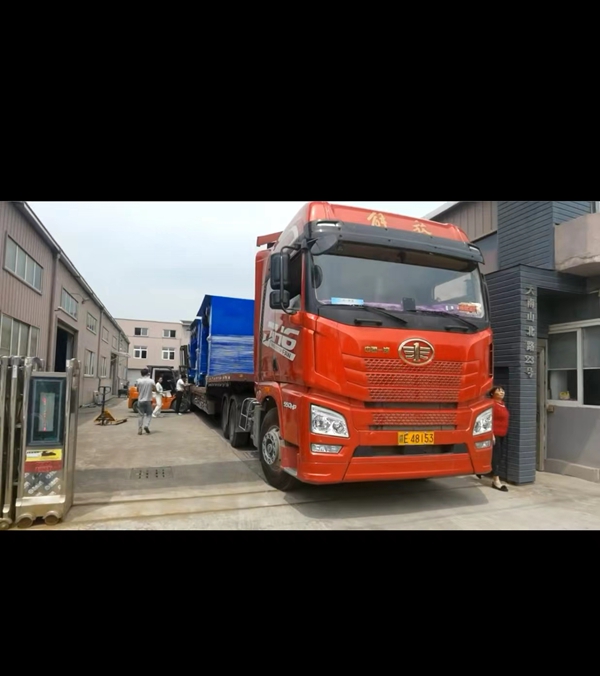 中國(guó)-大灣區(qū)-沿海一線 無(wú)人值守微信掃碼洗車設(shè)備發(fā)貨了