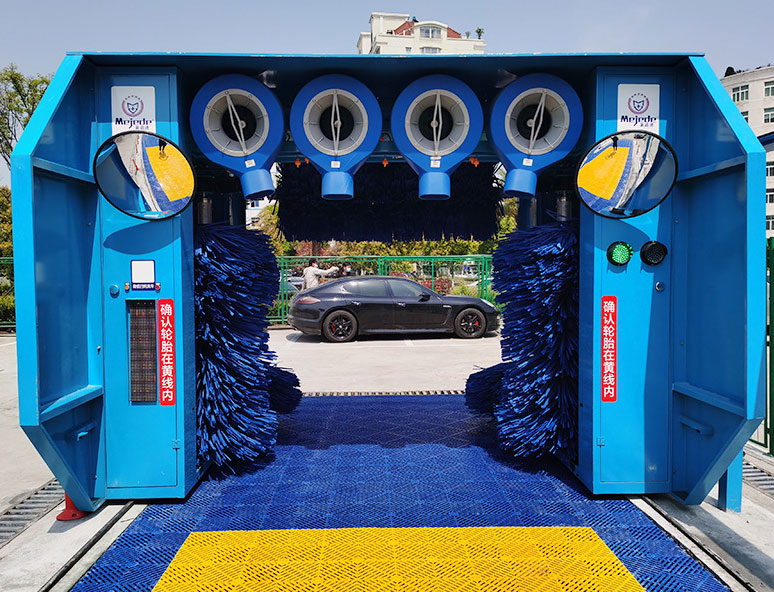 智能洗車(chē)機(jī)